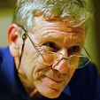 Amos Oz