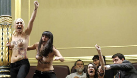 Protesta de Femen contra Alberto Ruiz-Gallardón